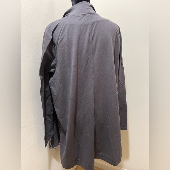 Tie dye T-shirt and Long sleeve shrug - Picture 8 of 8